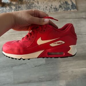 AIRMAX 90 in Red